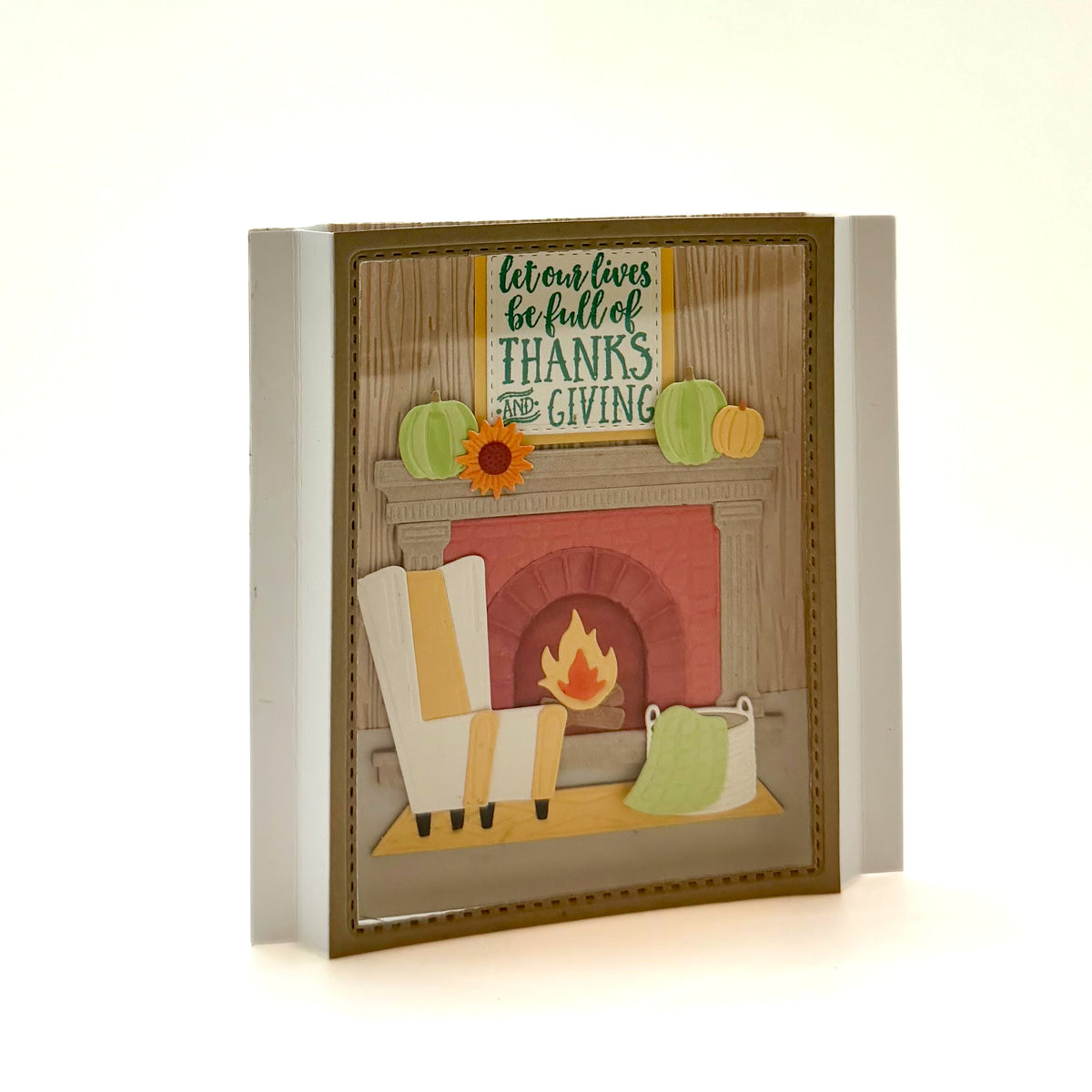 DP M STAMP & DIE HALLOWEEN MANTLE KIT