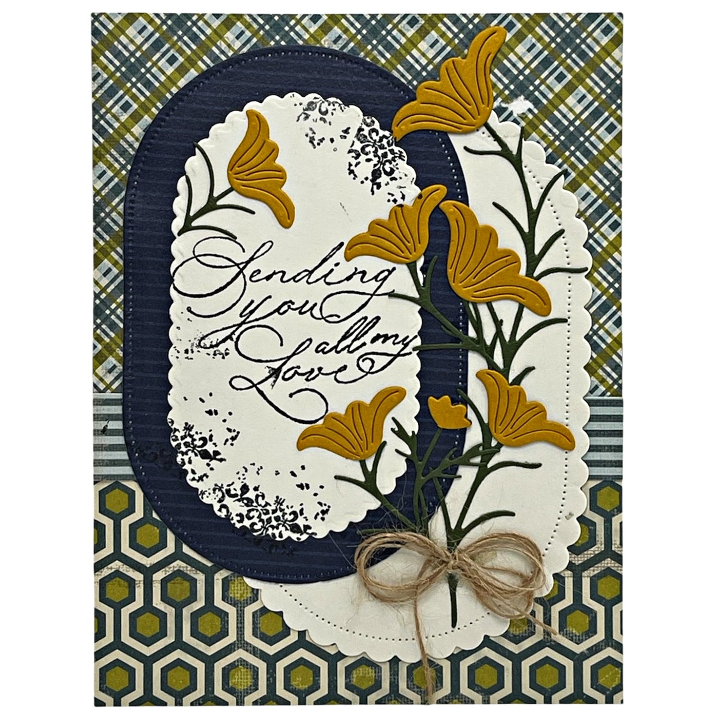 DP GM Oval Card Stamp & Die