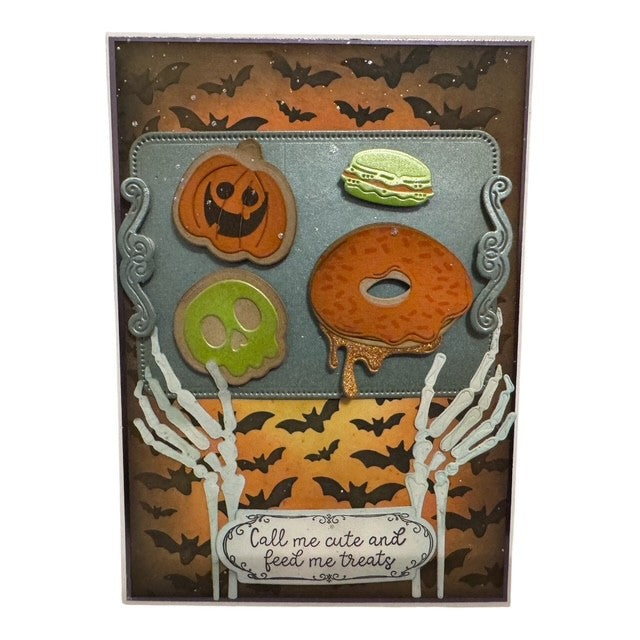 DP M STAMP DIE & STENCIL BOO BAKERY KIT