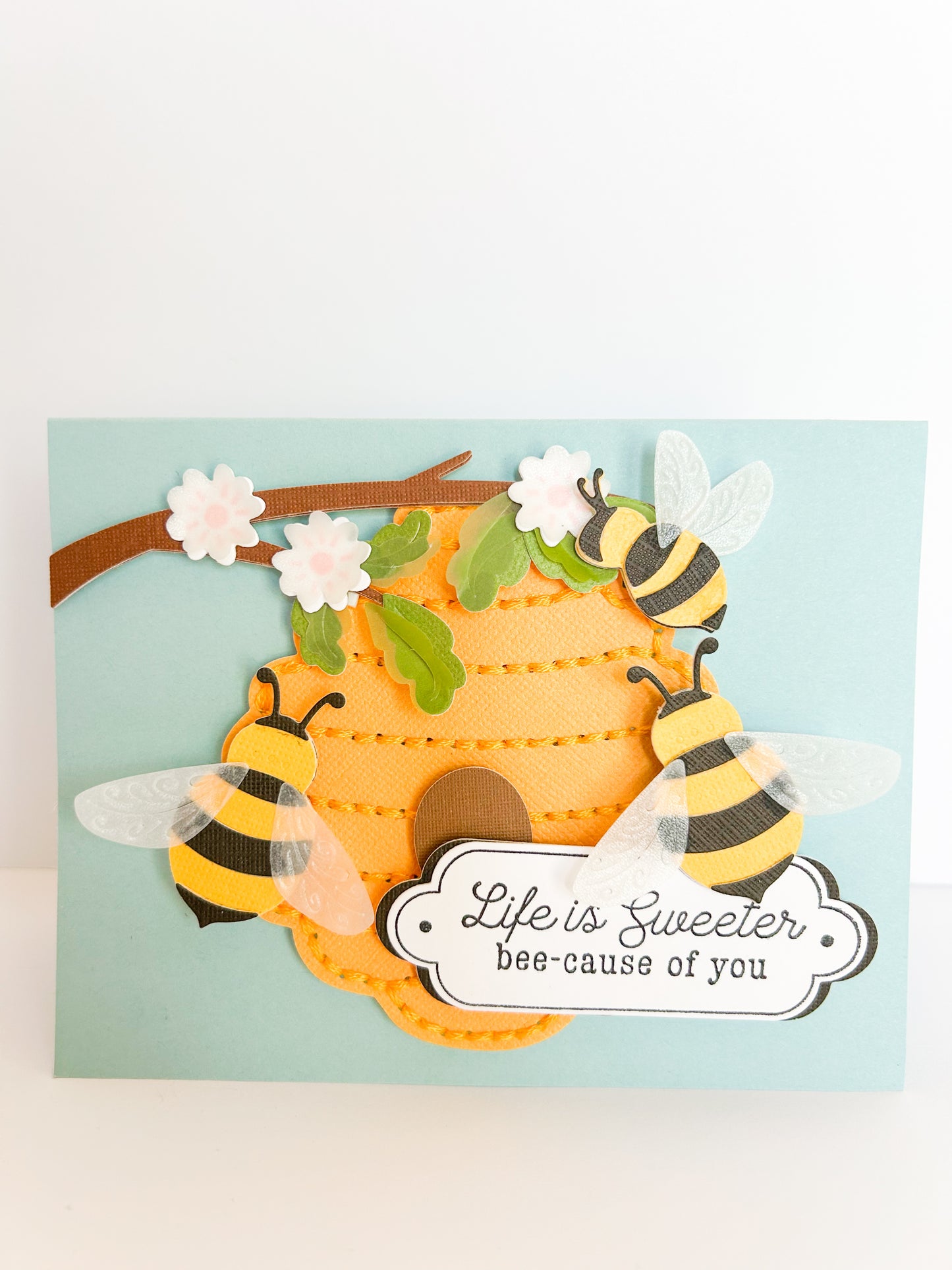 DP Bee Stitch Stamp, Die & Stencil Kit